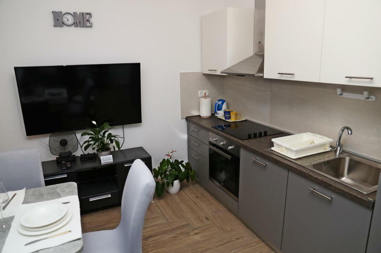 Apartment R&M Lumbarda Kültér fotó