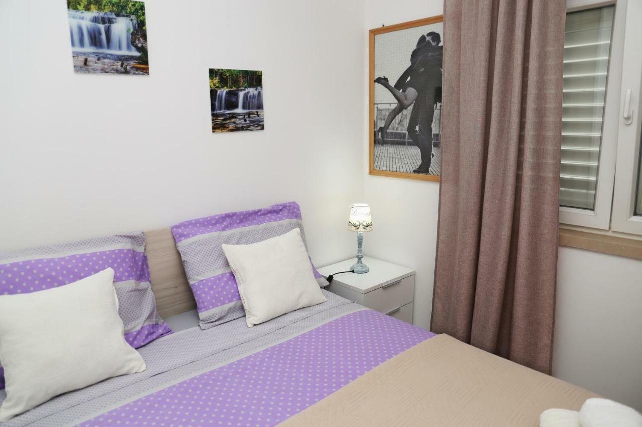 Apartment R&M Lumbarda Kültér fotó